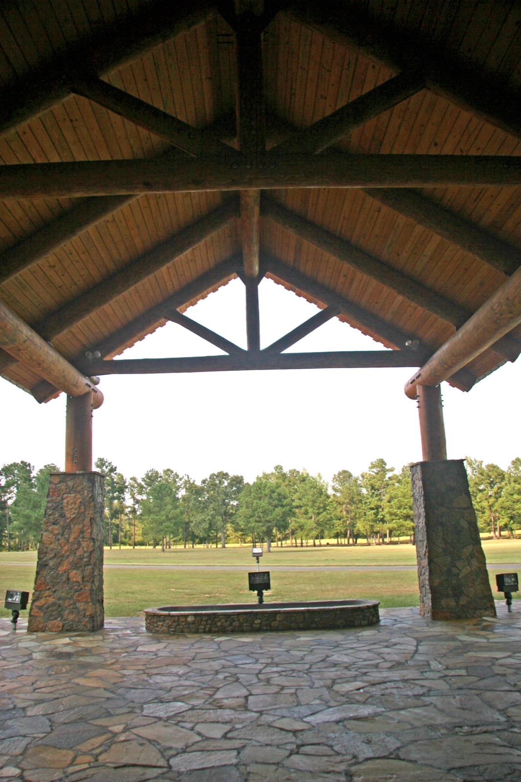 Okatoma Outdoor Post